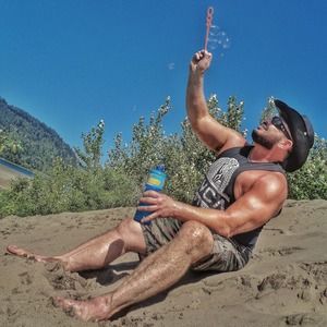 Meet your Posher, Ryan